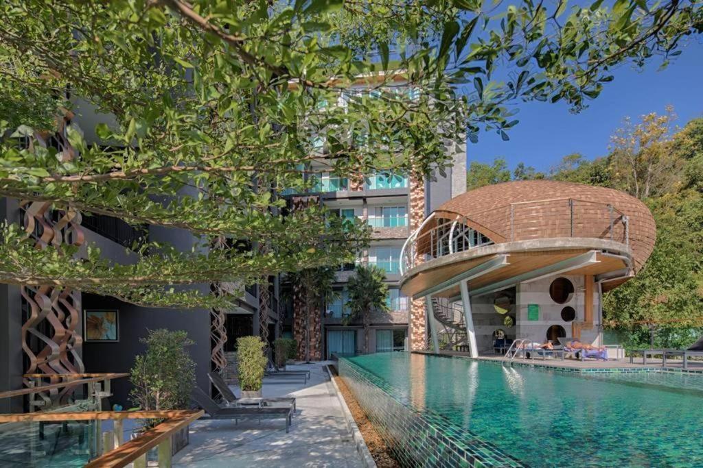 Private Apartment At Emerald Terrace Patong Esterno foto